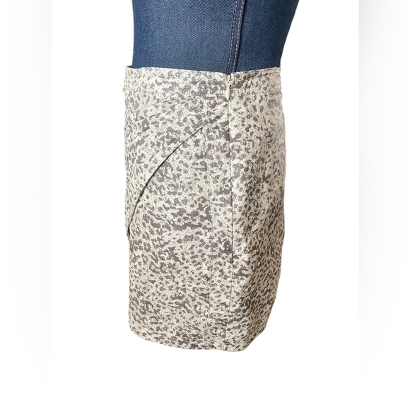 Free People Leopard Printed Fake Out Faux Wrap Skirt Light Combo Size 4 - Picture 4 of 7